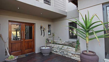 Sacola Construction - House Hyde